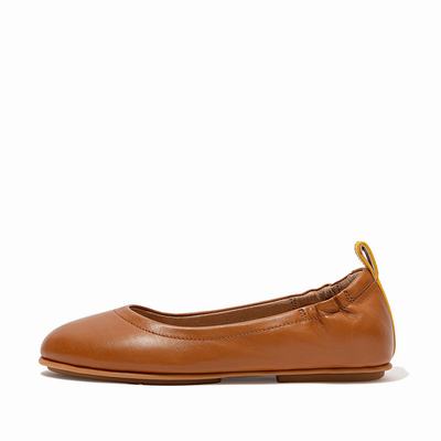 Fitflop Women's ALLEGRO Pop Tab Soft Leather Ballet Flats - Light Brown, UB0925176